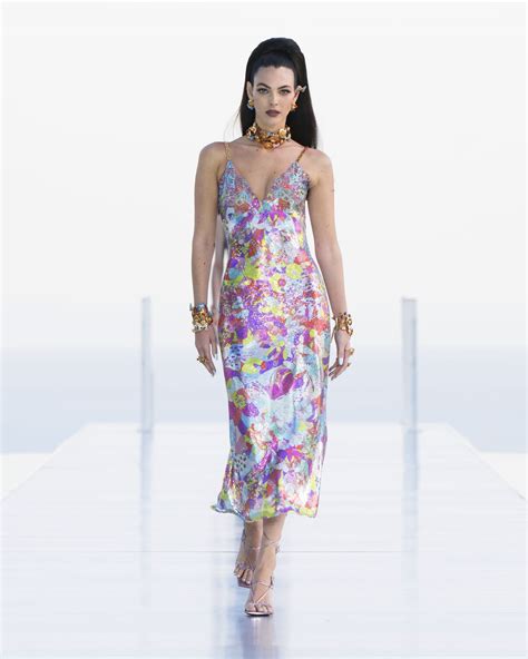 Versace la vacanza dresses